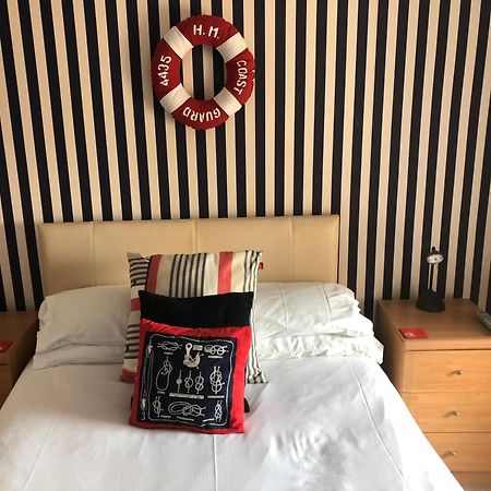 Hotel Pier 36 Donaghadee Habitación foto